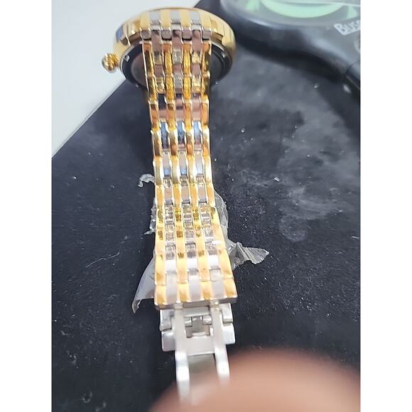 Invicta Ladies Watch Angel 15010 New Without Box - Picture 3 of 5